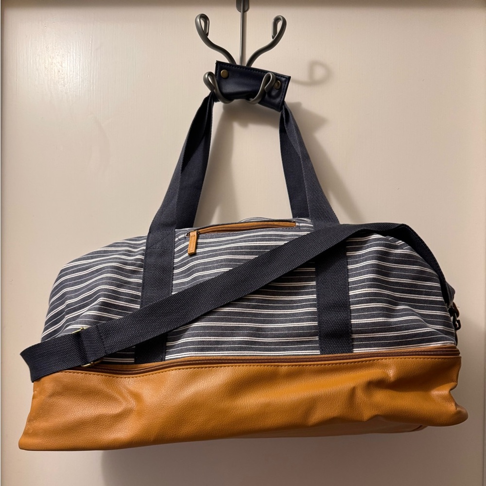 *NEW* Duffel Bag